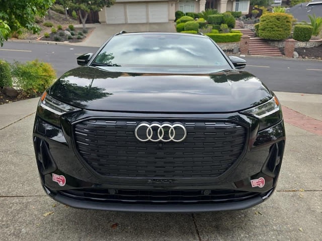 audi q4 e-tron 2023 WA1M2BFZ2PP054683 image audi q4 e-tron 2023 WA1M2BFZ2PP054683 image